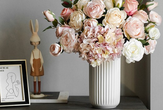 Eternal Roses 101: How to Choose the Perfect Symbol of Love | 2025 Valentine’s Day Deals Eternal Roses 101: How to Choose the Perfect Symbol of Love | 2025 Valentine’s Day Deals